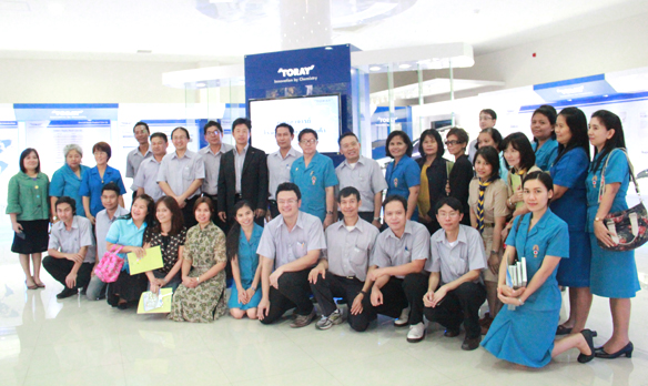 Group photo after the tour at the technical center