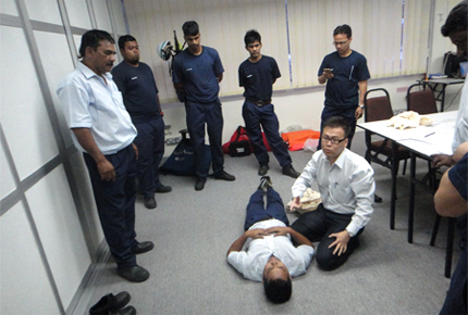 CPR training in progress