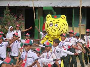 Kids enjoying the exercises with Bantora Kun 
