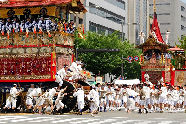 Gion Matsuri (festival of Yasaka Shrine)