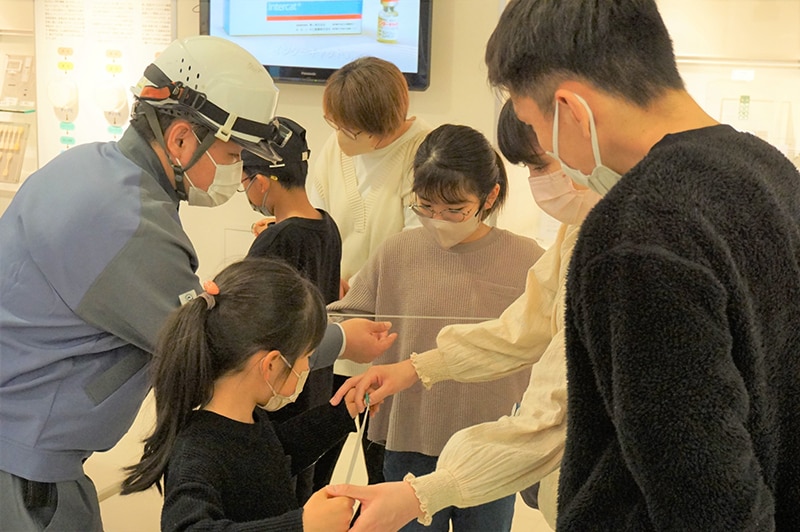 Science experiment Toray Ehime Plant 20 people from eight families