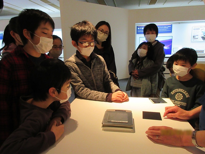 Tour of Innovation Plaza Toray Shiga Plant 45 people from 18 families